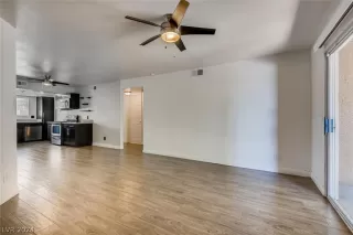 Photo #6: 2595049 Listing 