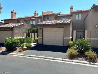 Photo #1: 2595051 Listing 