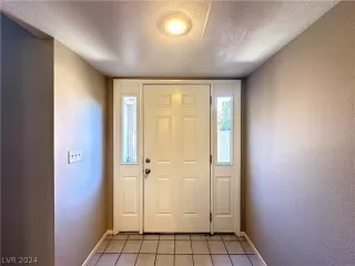 Photo #3: 2595051 Listing 