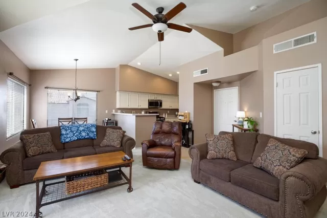 MLS: 2595082 Condo For Sale