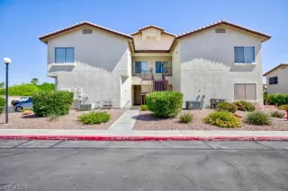 Photo #6: 2595082 Listing