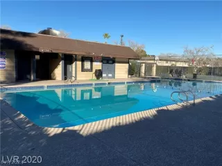 Photo #1: 2595099 Listing 