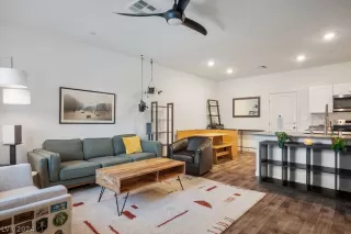 Photo #2: 2595122 Listing 