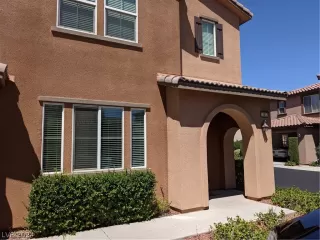 Photo #1: 2595168 Listing