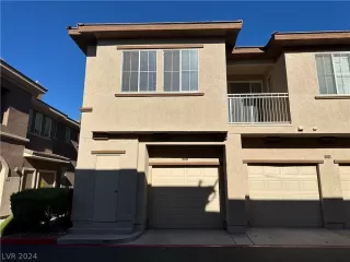 Photo #6: 2595197 Listing