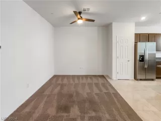 Photo #2: 2595270 Listing