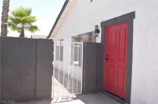 Photo #6: 2595381 Listing 