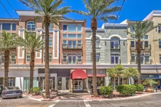 Photo #4: 2595400 Listing