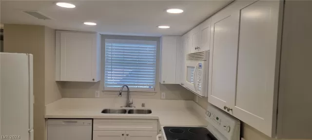 MLS: 2595426 Condo For Sale