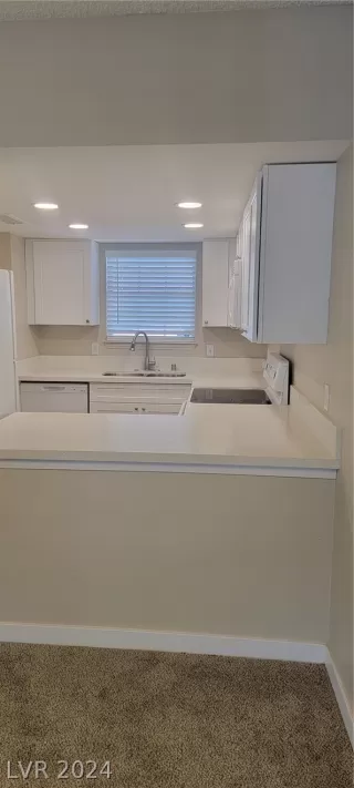 Photo #2: 2595426 Listing 