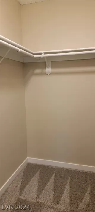 Photo #6: 2595426 Listing 