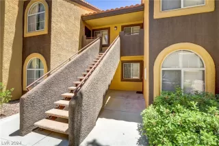 Photo #3: 2595434 Listing