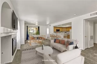 Photo #5: 2595434 Listing