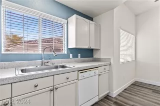 Photo #4: 2595445 Listing 