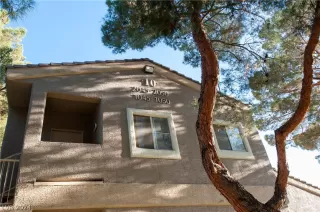 Photo #3: 2595447 Listing