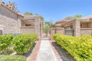 Photo #4: 2595482 Listing