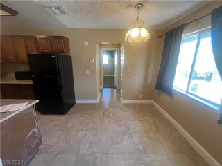 Photo #4: 2595524 Listing 