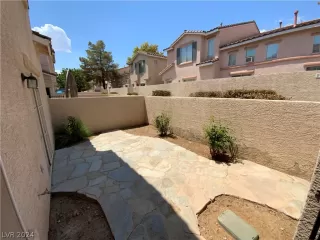 Photo #1: 2595536 Listing 