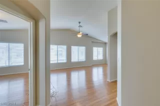 Photo #4: 2595544 Listing 