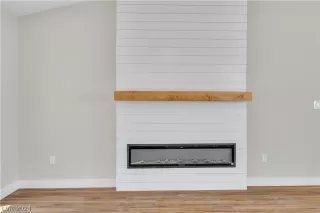 Photo #1: 2595566 Listing 