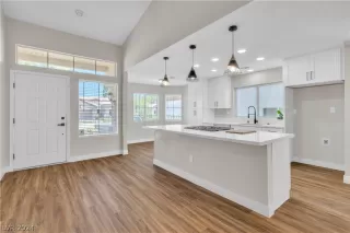 Photo #4: 2595566 Listing 