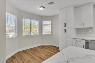 Photo #5: 2595566 Listing 