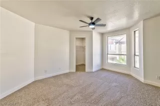 Photo #5: 2595570 Listing