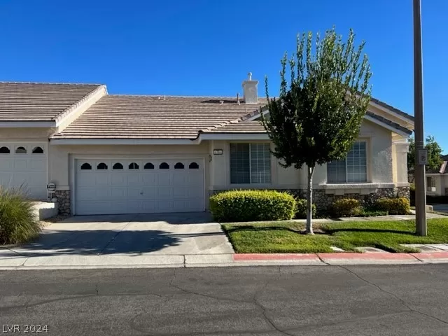 MLS: 2595653 Condo For Sale