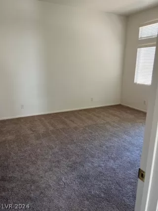 Photo #5: 2595653 Listing 