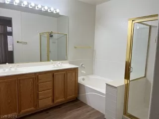 Photo #6: 2595653 Listing 