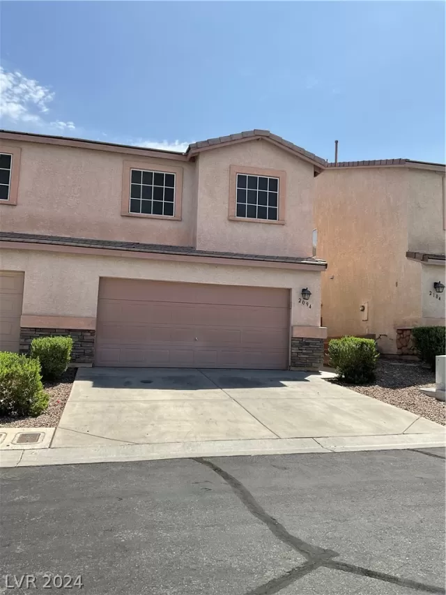 MLS: 2595663 Condo For Sale