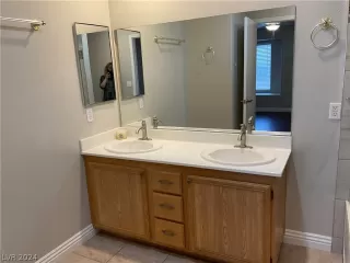 Photo #5: 2595663 Listing 