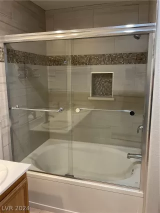 Photo #6: 2595663 Listing 