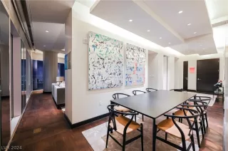 Photo #2: 2595678 Listing 