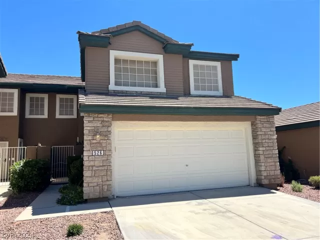 MLS: 2595686 Condo For Sale