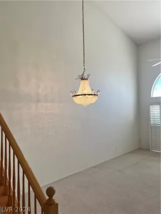 Photo #6: 2595686 Listing