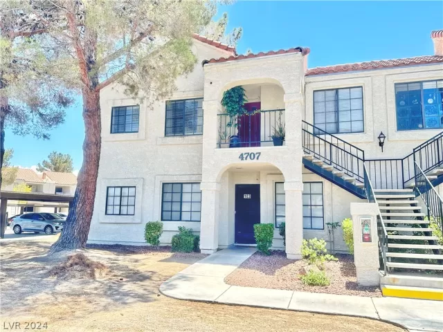 MLS: 2595693 Condo For Sale