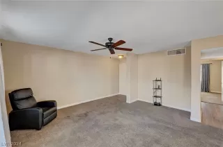 Photo #6: 2595708 Listing