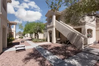 Photo #2: 2595751 Listing 