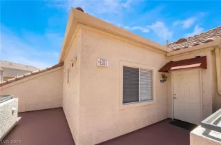 Photo #6: 2595831 Listing