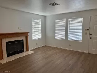 Photo #1: 2595883 Listing 