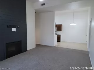 Photo #1: 2595887 Listing 