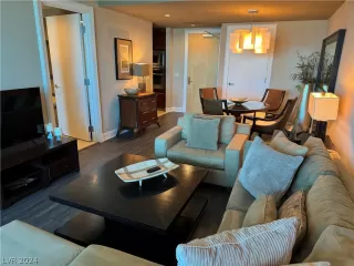Photo #4: 2595929 Listing 
