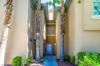 Photo #2: 2595984 Listing 