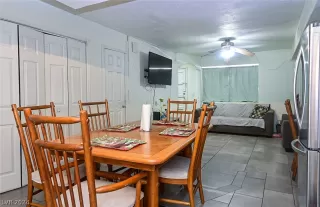 Photo #4: 2595999 Listing