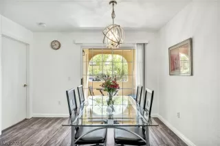 Photo #2: 2596002 Listing