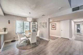 Photo #4: 2596015 Listing 