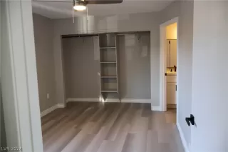 Photo #6: 2596016 Listing