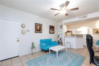 Photo #1: 2596066 Listing 