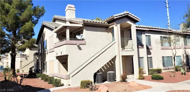 MLS: 2596079 Condo For Sale